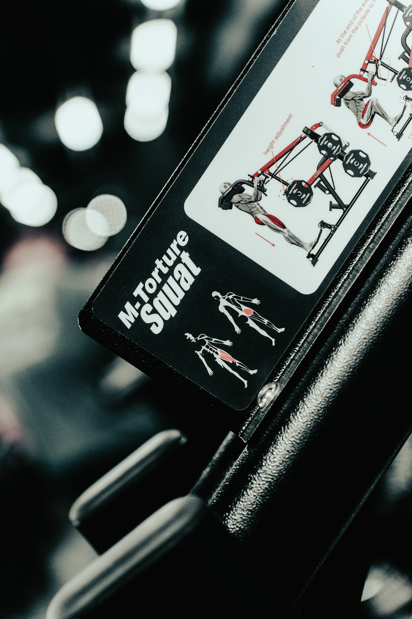 M-Torture squat machine instruction detail
